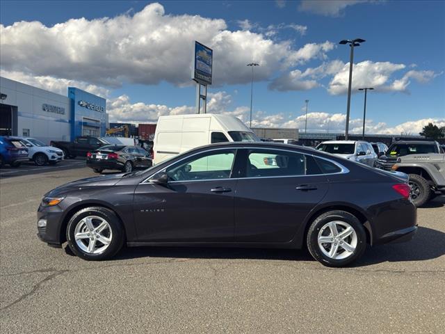 used 2023 Chevrolet Malibu car, priced at $19,995