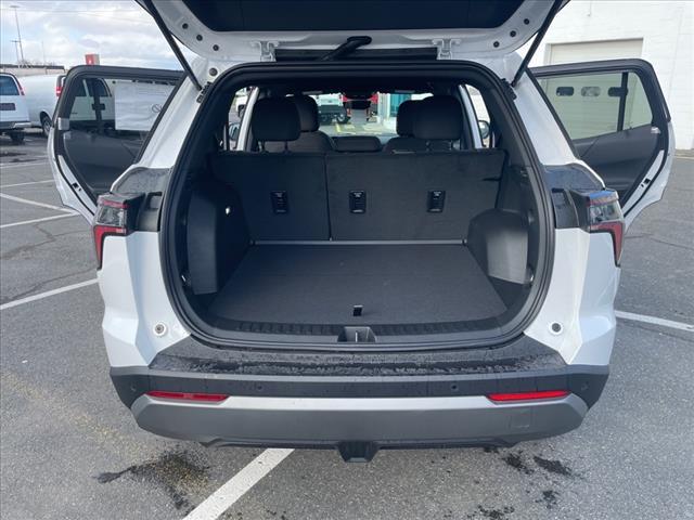 new 2025 Chevrolet Equinox car, priced at $32,124