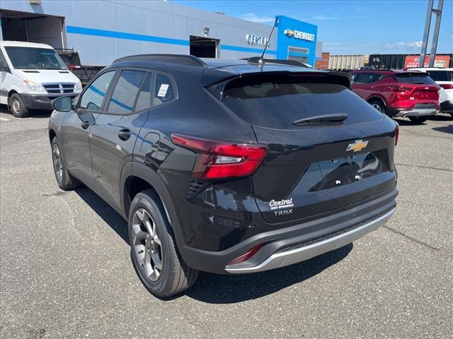 new 2025 Chevrolet Trax car, priced at $23,485