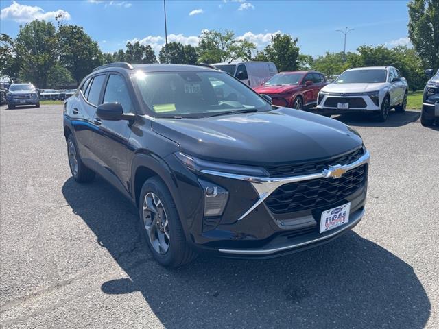 new 2025 Chevrolet Trax car, priced at $23,485