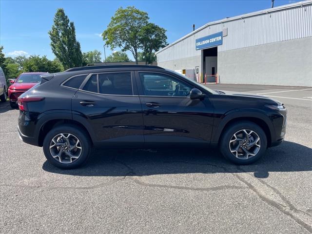 new 2025 Chevrolet Trax car, priced at $23,485