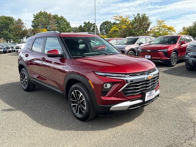 used 2025 Chevrolet TrailBlazer car, priced at $27,995