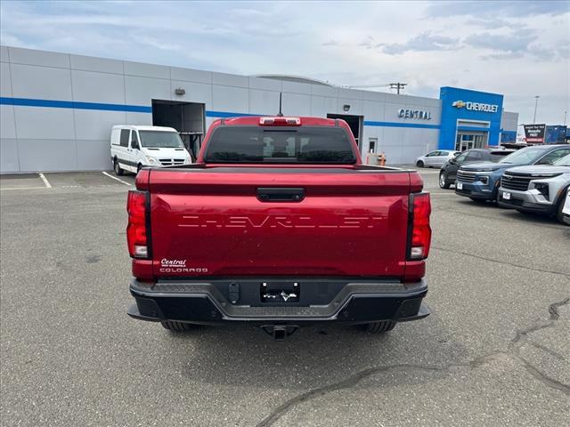 new 2025 Chevrolet Colorado car, priced at $47,010