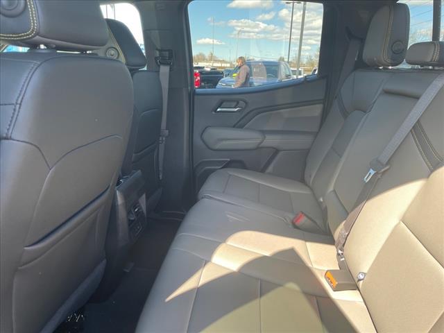 new 2025 Chevrolet Colorado car, priced at $50,020