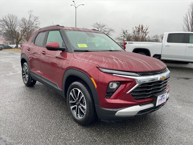 new 2025 Chevrolet TrailBlazer car, priced at $28,580