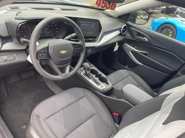 new 2025 Chevrolet Trax car, priced at $21,165