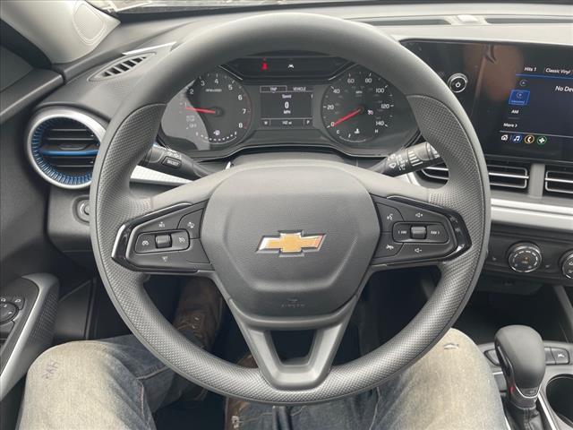 new 2025 Chevrolet Trax car, priced at $21,165