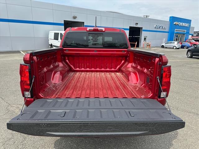 new 2025 Chevrolet Colorado car, priced at $43,515