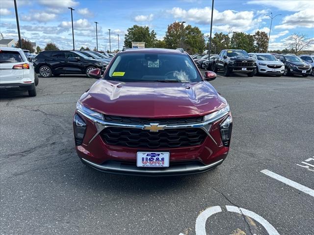 new 2025 Chevrolet Trax car, priced at $22,094