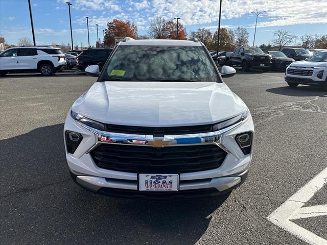 new 2025 Chevrolet TrailBlazer car, priced at $26,490