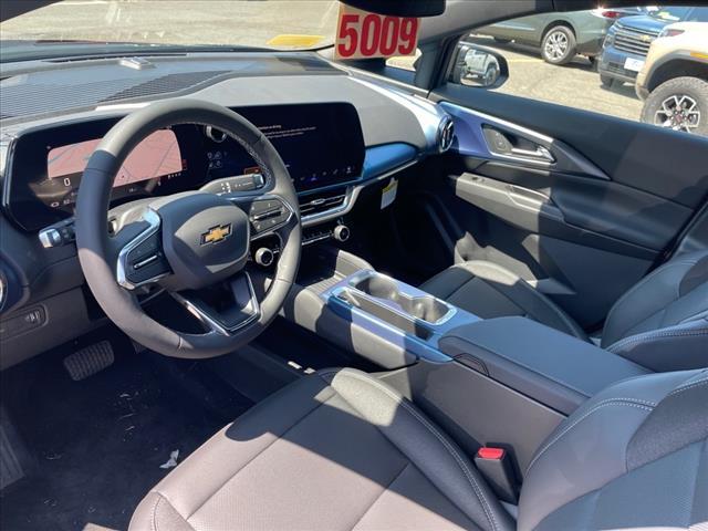 new 2025 Chevrolet Equinox EV car, priced at $31,090