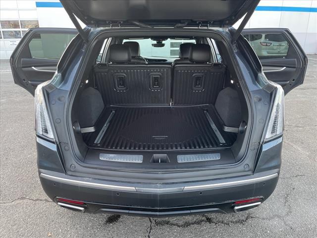 used 2021 Cadillac XT5 car, priced at $34,395