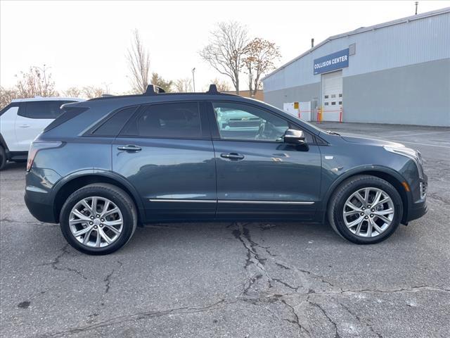 used 2021 Cadillac XT5 car, priced at $34,395