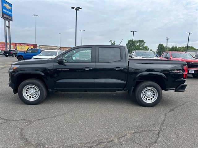new 2025 Chevrolet Colorado car, priced at $33,690