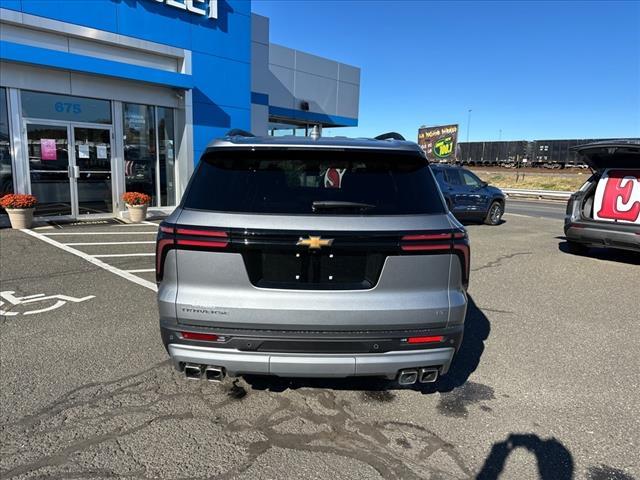 new 2024 Chevrolet Traverse car, priced at $39,895