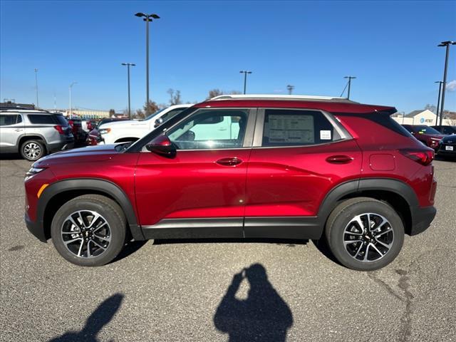 new 2025 Chevrolet TrailBlazer car, priced at $26,489