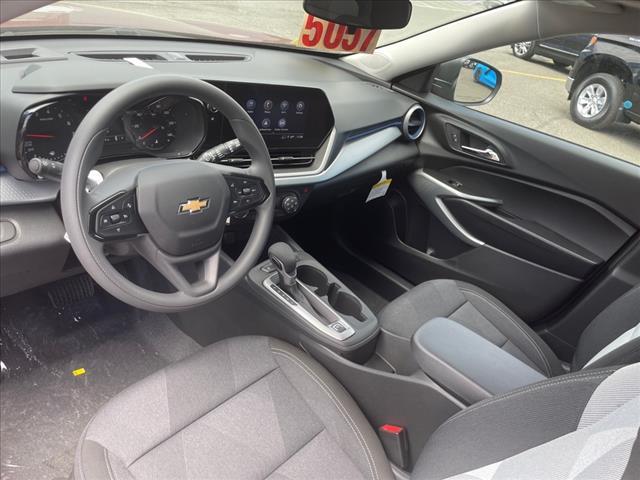 new 2025 Chevrolet Trax car, priced at $20,666