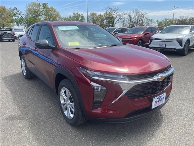 new 2025 Chevrolet Trax car, priced at $20,666