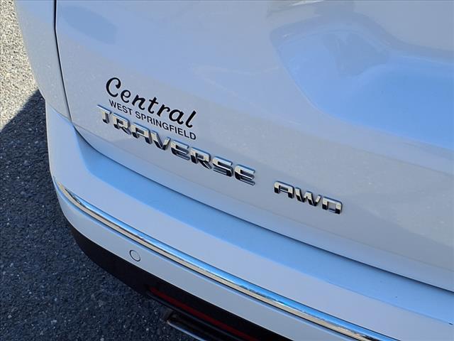used 2022 Chevrolet Traverse car, priced at $40,995