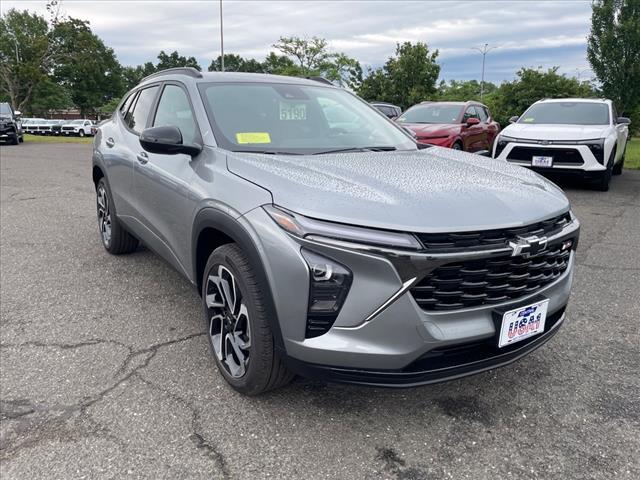 new 2025 Chevrolet Trax car, priced at $24,189