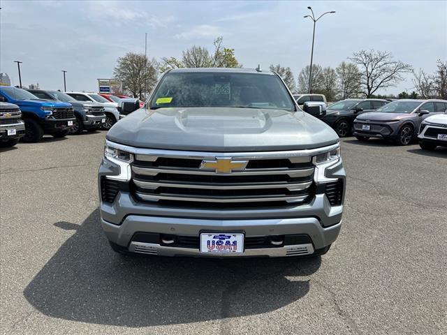 new 2025 Chevrolet Silverado 1500 car, priced at $66,400