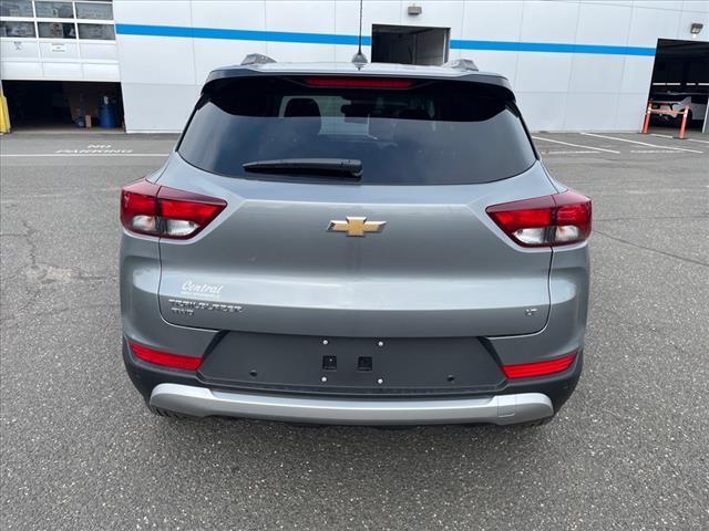 new 2026 Chevrolet TrailBlazer car, priced at $28,050