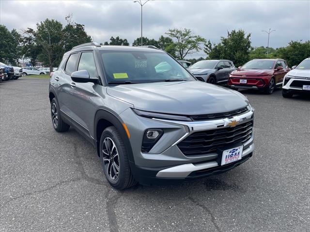 new 2026 Chevrolet TrailBlazer car, priced at $28,050