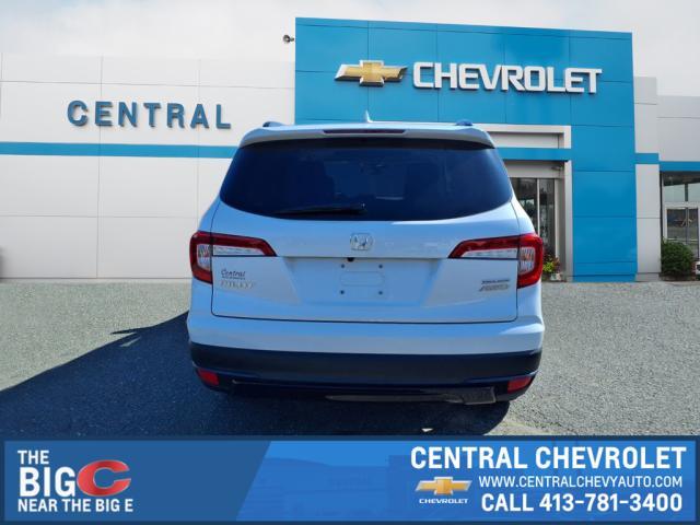 used 2022 Honda Pilot car, priced at $32,995