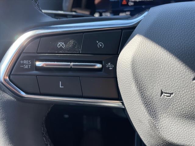new 2025 Chevrolet Equinox car, priced at $33,229