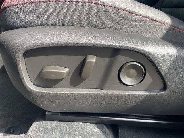 new 2026 Chevrolet Equinox car, priced at $32,895