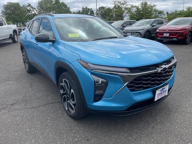 new 2025 Chevrolet Trax car, priced at $24,334