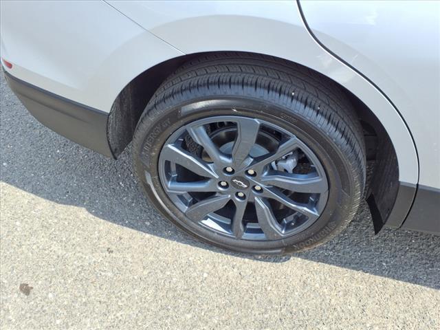 used 2022 Chevrolet Equinox car, priced at $26,995