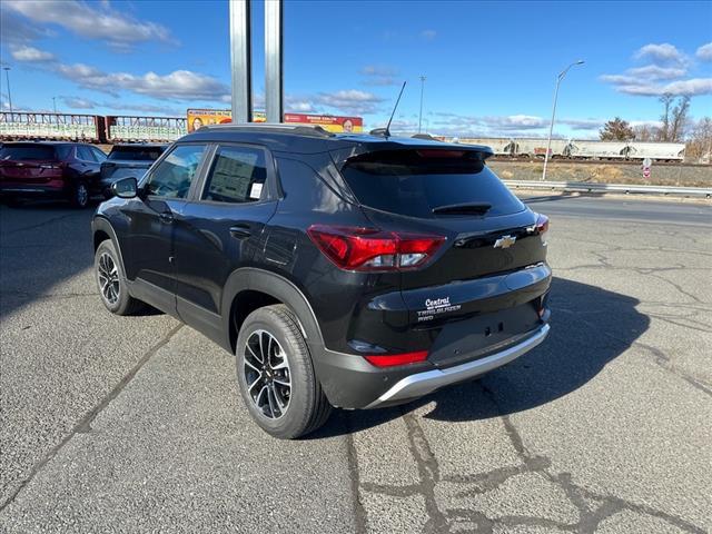 new 2025 Chevrolet TrailBlazer car, priced at $27,085