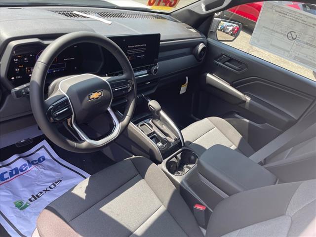 new 2025 Chevrolet Colorado car, priced at $30,639