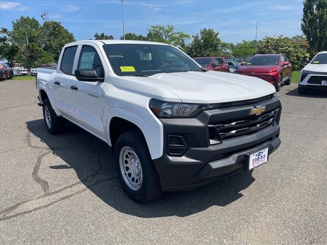 new 2025 Chevrolet Colorado car, priced at $30,639