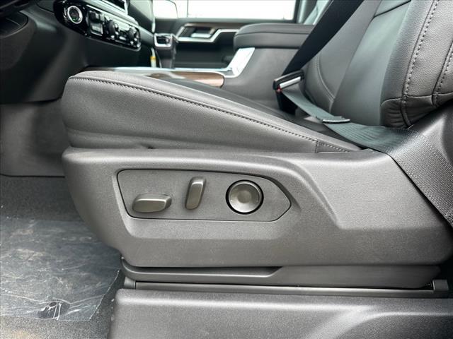 new 2025 Chevrolet Silverado 1500 car, priced at $52,494