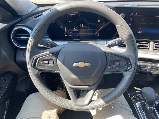 new 2025 Chevrolet Trax car, priced at $22,595