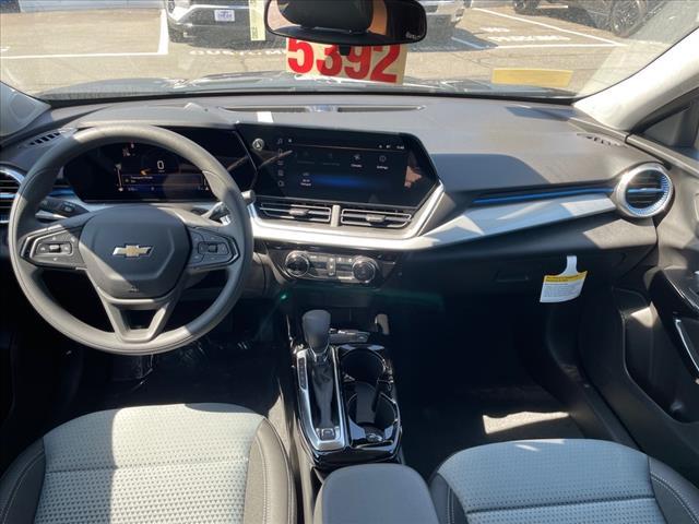 new 2025 Chevrolet Trax car, priced at $22,595