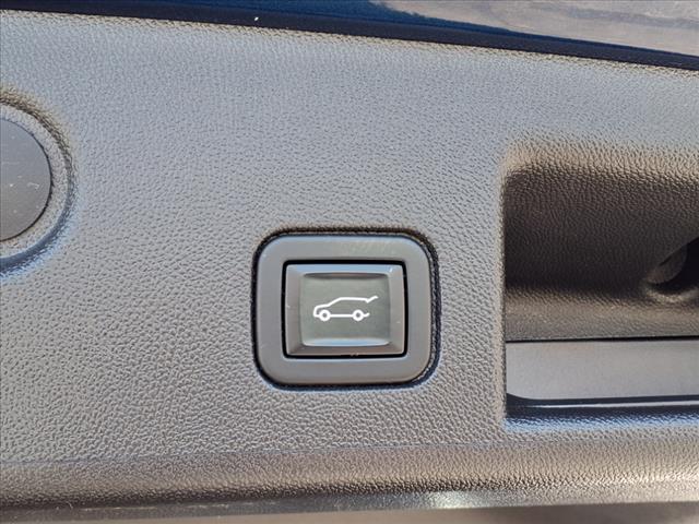 used 2022 Chevrolet Equinox car, priced at $25,995