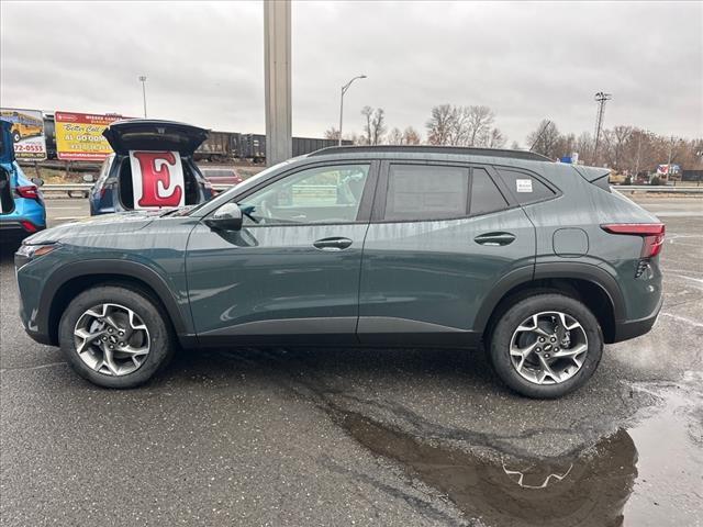 new 2025 Chevrolet Trax car, priced at $22,984