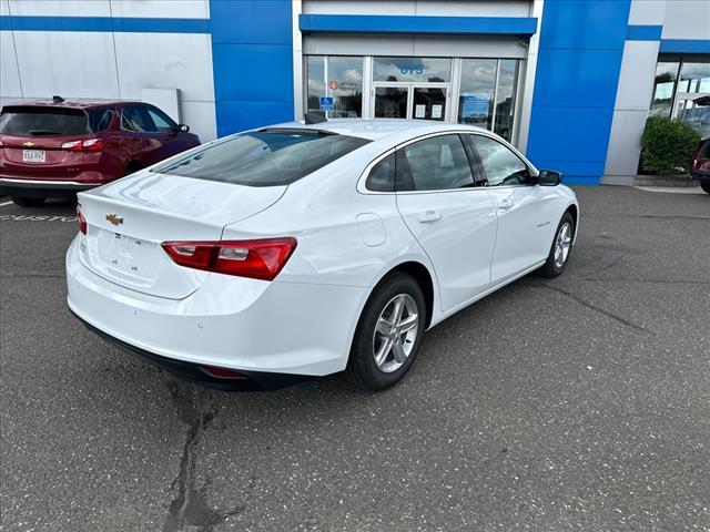 new 2025 Chevrolet Malibu car, priced at $26,245