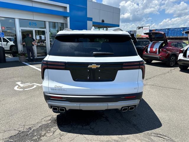 new 2024 Chevrolet Traverse car, priced at $39,895