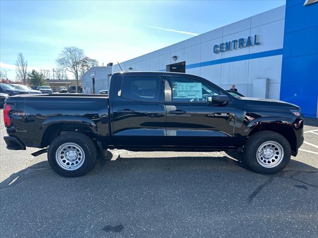 new 2024 Chevrolet Colorado car, priced at $37,350