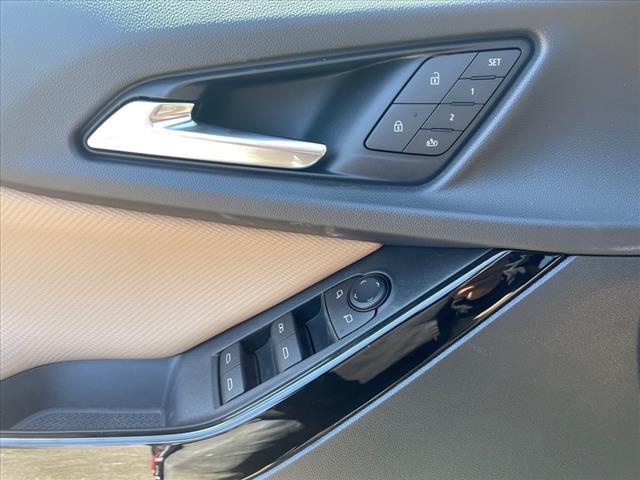 new 2025 Chevrolet Equinox car, priced at $35,294