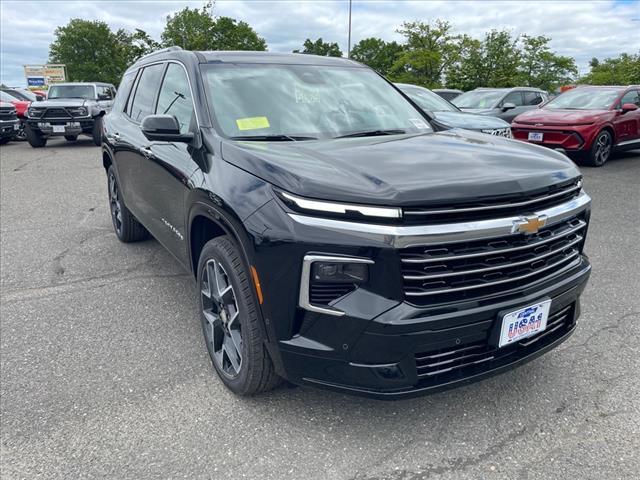 new 2025 Chevrolet Traverse car, priced at $55,395