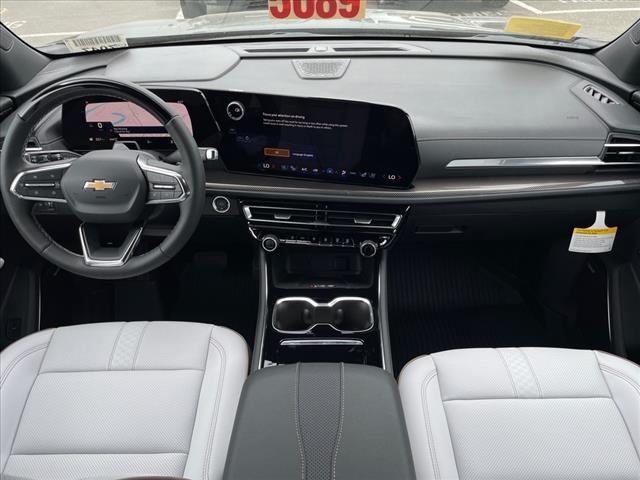 new 2025 Chevrolet Traverse car, priced at $55,395