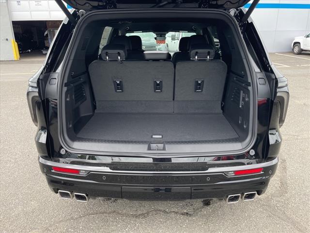 new 2025 Chevrolet Traverse car, priced at $55,395