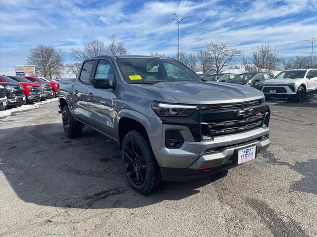 new 2025 Chevrolet Colorado car, priced at $45,114