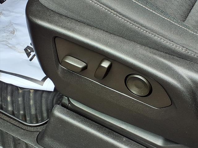 used 2022 Chevrolet Silverado 1500 car, priced at $39,995