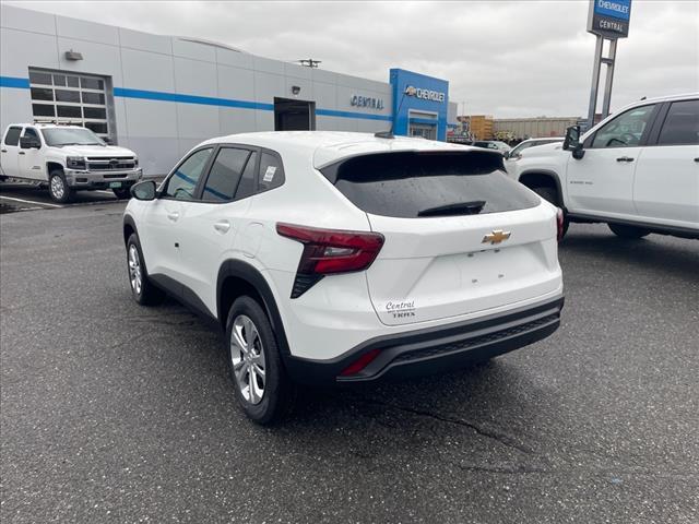 new 2026 Chevrolet Trax car, priced at $21,494